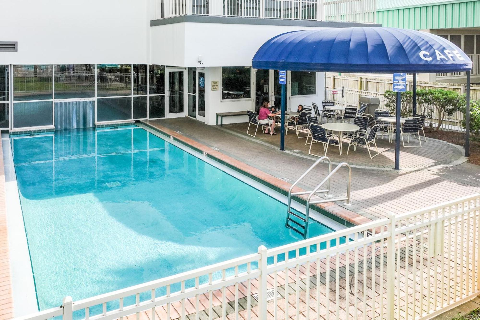 Pelican Beach Resort Destin Bagian luar foto