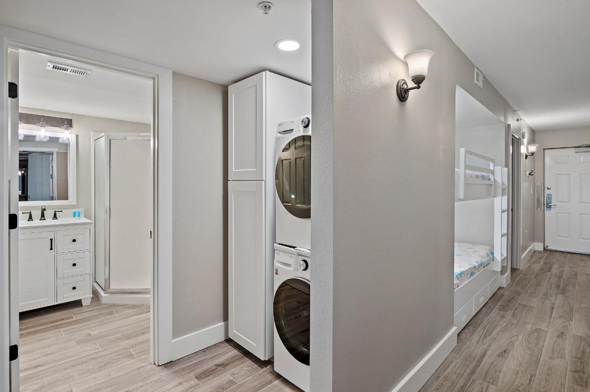 Pelican Beach Resort Destin Bagian luar foto