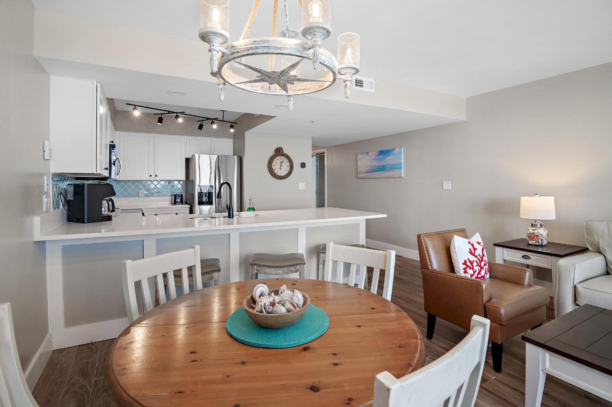 Pelican Beach Resort Destin Bagian luar foto